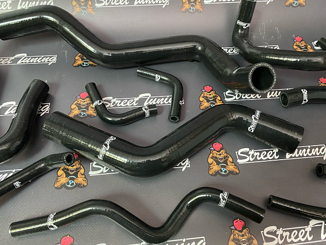 картинка Патрубки системы охлаждения StreetTuning Toyota Altezza SXE10, IS200 магазин  StreetTuning 