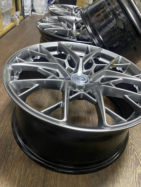 картинка Новые HRE FF10 R18 J8 ET38 5x114,3 Hyper Black магазин  StreetTuning 
