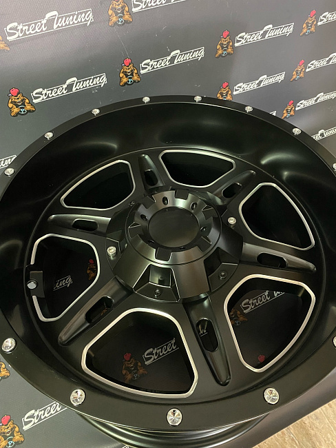 картинка Новые диски OFF ROAD 6054 R18 J9 ET(-12) 6X139.7 цо 110 магазин  StreetTuning 