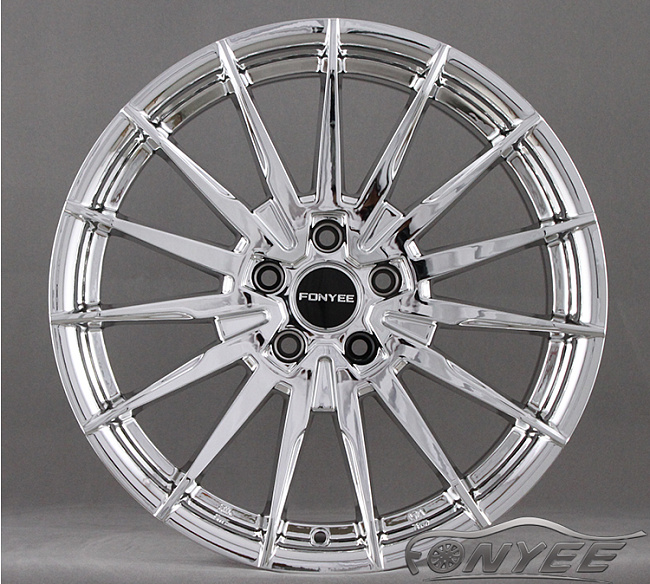 картинка Новые диски WORK URBANZONE FERVORE R18 5X112 ET35 J8,0 хром магазин  StreetTuning 