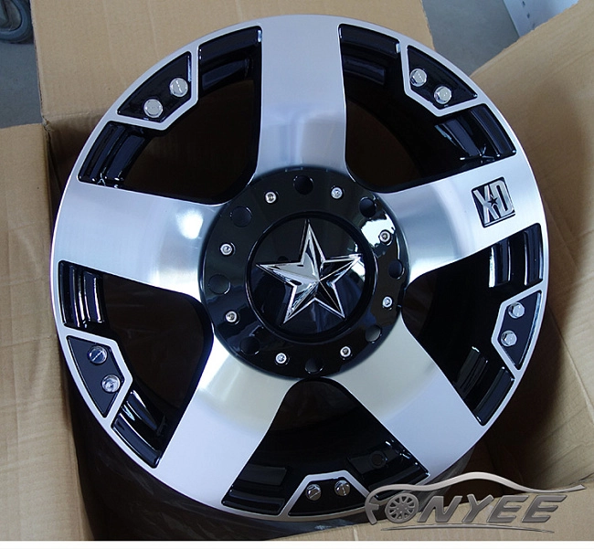 картинка Новые диски KMC XD series Rockstar 1 R20 6X139,7/6X135 ET18 J8,5 черный мат + серебро магазин  StreetTuning 