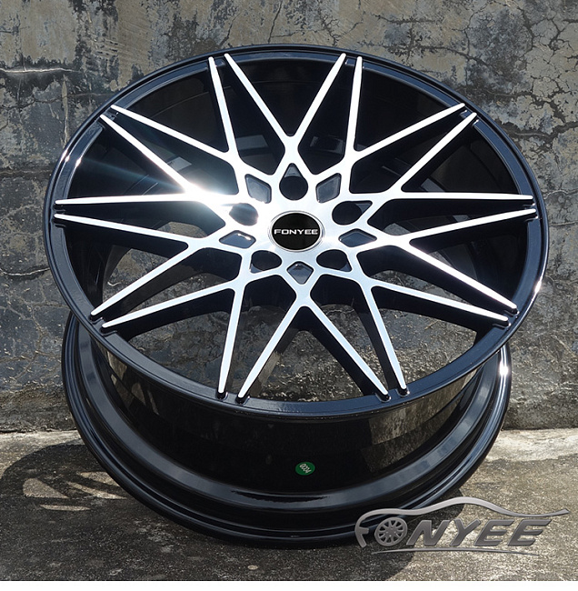 картинка Новые диски Fonyee модель 7 R19 5x114,3 ET35 J9,5 черные + серебро магазин  StreetTuning 