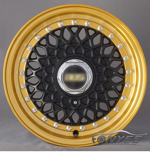 картинка Новые диски BBS RS R13 4X114,3/4X100 ET30 J6 черный глянец + золотая полированная полка магазин  StreetTuning 