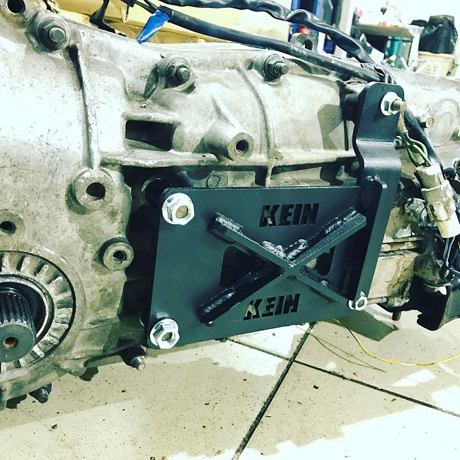 картинка Усиление картера 5 ступенчатой механической трансмиссии Subaru магазин  StreetTuning 