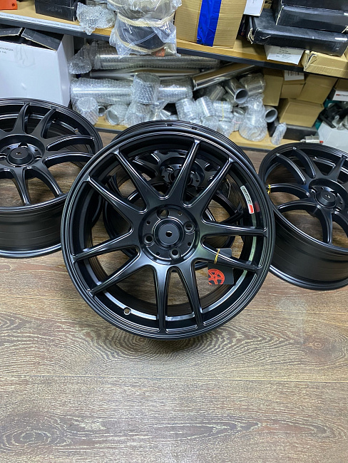 картинка Новые диски Work Emotion Cr-kiwami R17 J7,5 ET40 4X100 , черные. магазин  StreetTuning 