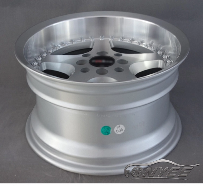 картинка Новые диски Proracing R15 4х114,3-4х100 J8,5 ET25 серебро магазин  StreetTuning 