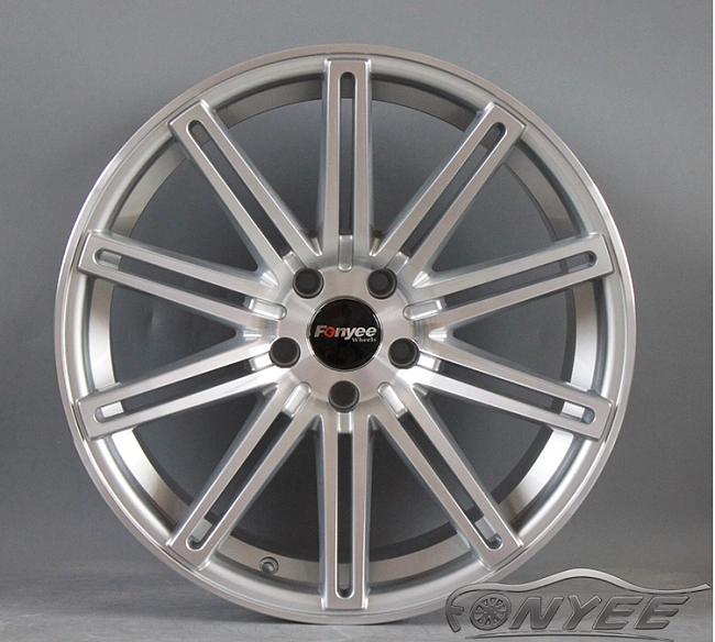 картинка Новые диски Vossen CV4 Replica R19 5X112 ET35 J8,5 серебро магазин  StreetTuning 