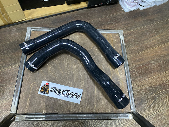 картинка Патрубки радиатора STREETTUNING для BMW E36 Z3 318i 1992-1999 магазин  StreetTuning 