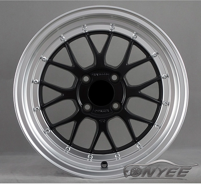 картинка Новые диски BBS LM R15 4X100 ET35 J7 черный мат + полированная полка магазин  StreetTuning 