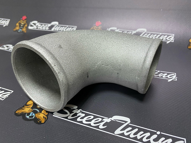 картинка Отвод алюминиевый приварной 90 гр 63 - 76 мм магазин  StreetTuning 