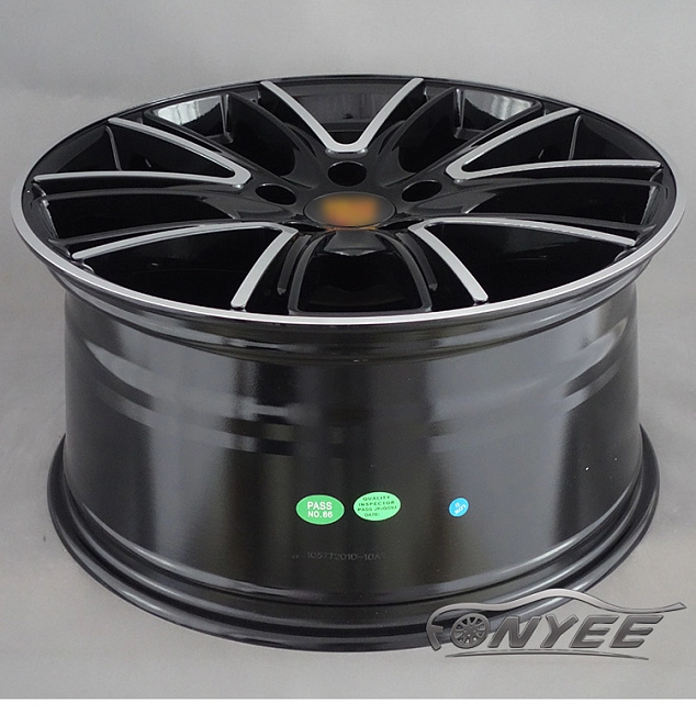 картинка Новые диски Porsche Exclusive Design Black R20 5X112 ET26 J9 черный глянец + серебро магазин  StreetTuning 