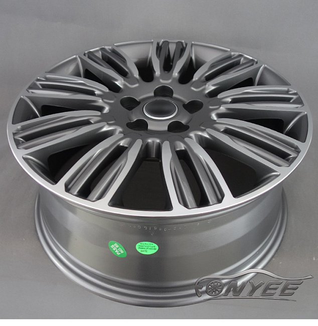 картинка Новые диски RANGE ROVER VELAR R20 5x120 ET45 J9,5 серый + серебро магазин  StreetTuning 