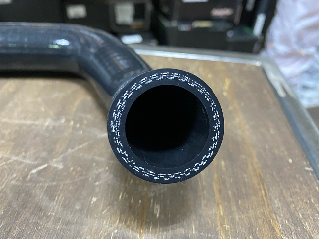 картинка Патрубки радиатора STREETTUNING для Honda FIT, JAZZ GE8, GE9 L15A7 2008-2012 2шт магазин  StreetTuning 