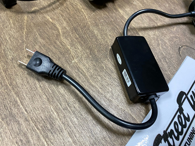 картинка Мини Led лампы - линзы Sanvi - H7 5500к, комплект 2 шт магазин  StreetTuning 