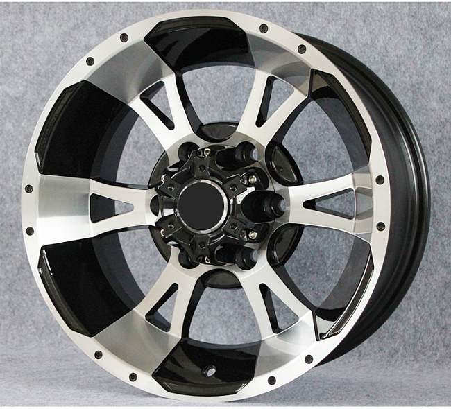 картинка Новые диски Powcan модель 9 R16 6X139,7 ET0 J8 черный глянец + серебро магазин  StreetTuning 