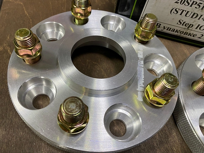 картинка Проставка Starleks 20 мм 5x120, шпилька 14x1.5 цо 72,6 - РФ магазин  StreetTuning 