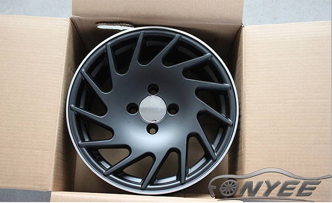 картинка Новые диски Vossen VLE1-L Replica R15 4X100 ET35 J7 черный мат + серебро магазин  StreetTuning 