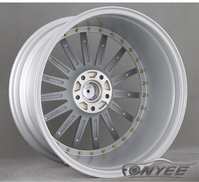 картинка Новые диски JNC 042 R20 5X114,3 ET38 J10 серебро + золотистые болтики магазин  StreetTuning 