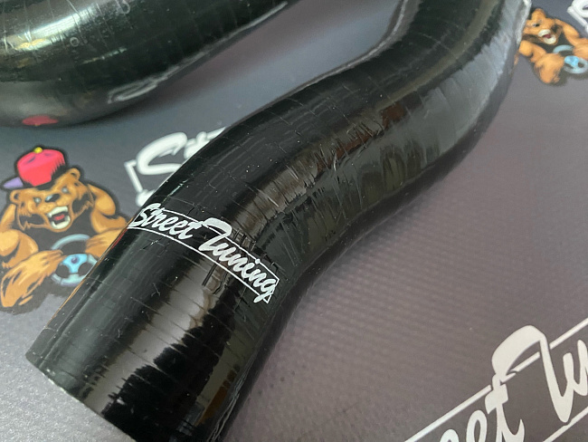 картинка Патрубки радиатора StreetTuning для LEXUS IS300 2000-2005 магазин  StreetTuning 