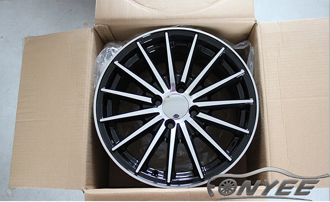 картинка Новые диски Vossen VFS2 Replica R16 4X100 ET35 J7 черный глянец + серебро магазин  StreetTuning 