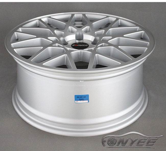 картинка Новые диски Rotiform blq R19 5х112 ET35 J8,5 серебро магазин  StreetTuning 