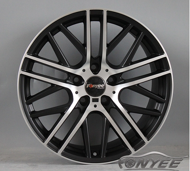 картинка Новые диски BMW 650 M STYLE R18 5X114.3 ET38 J8,0 черные+серебро магазин  StreetTuning 