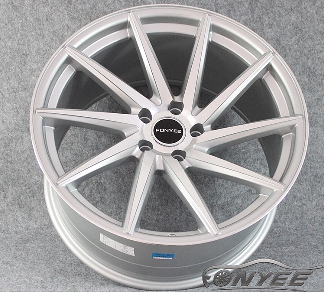 картинка Новые диски Vossen CVT-L Replica R19 5X114,3 ET30 J10 серебристые магазин  StreetTuning 