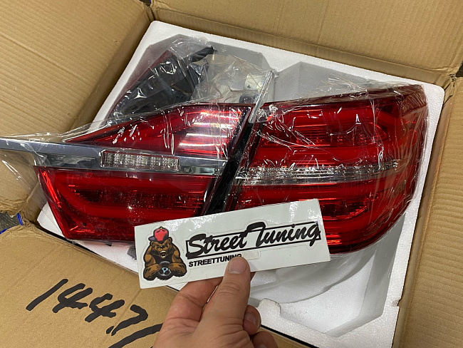 картинка Задние фары VLAND для Toyota Camry 55 2014-2017 магазин  StreetTuning 