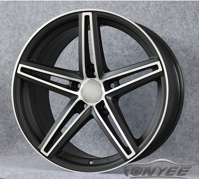 картинка Новые диски Vossen CV5 Replica R18 5X114,3 ET35 J9,5 черный мат + серебро магазин  StreetTuning 