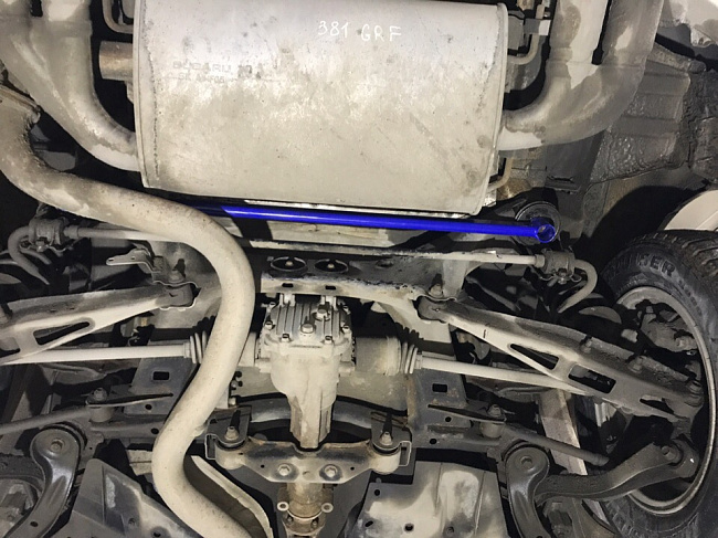 картинка Поперечный усилитель заднего подрамника Subaru BRZ, Forester SH, Impreza GR магазин  StreetTuning 