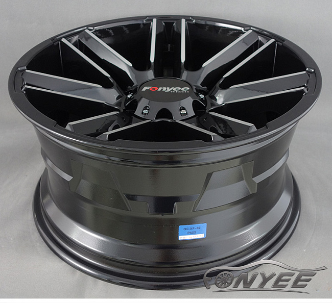 картинка Новые диски K-II RacingLine R18 6х139,7 ET20 J9 серебро + черный магазин  StreetTuning 