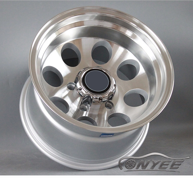 картинка Новые диски GT wheels style 2 R16 5x139,7 ET-20 J8 серебро магазин  StreetTuning 