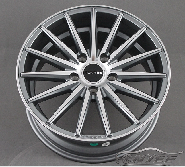 картинка Новые диски Vossen VFS2 Replica R16 5X114,3 ET40 J7 серый + серебро магазин  StreetTuning 