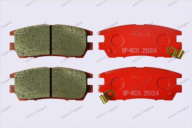 картинка Задние тормозные колодки Gerat BP-R031 (Mitsubishi Delica, L400, Montero, Pajero, Sigma, Space Gear) магазин  StreetTuning 