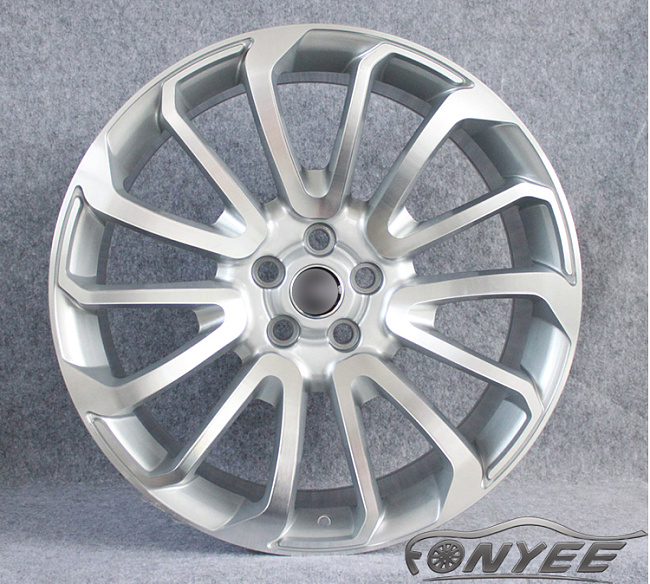 картинка Новые диски Range Rover Autobiography Wheels HSE Sport R22 5x120 ET50 J10 серебро магазин  StreetTuning 