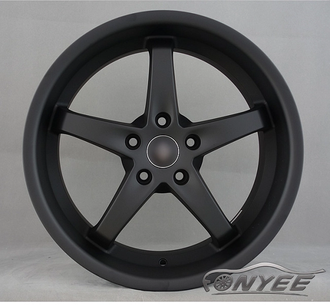картинка Новые диски Fonyee Sports R18 J8 ET40 5x114,3 черный мат магазин  StreetTuning 