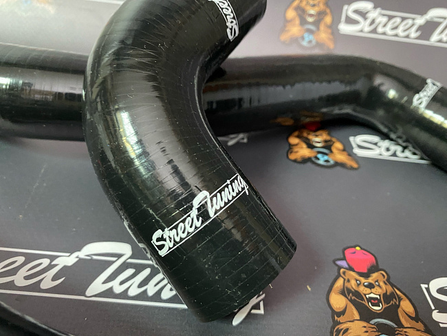 картинка Патрубки радиатора StreetTuning для Toyota Vitz (Yaris) NCP10 магазин  StreetTuning 