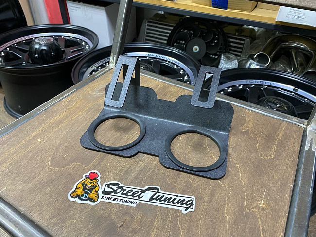 картинка Подстаканник GTS двойной для а/м ВАЗ 2101-07 68 мм магазин  StreetTuning 