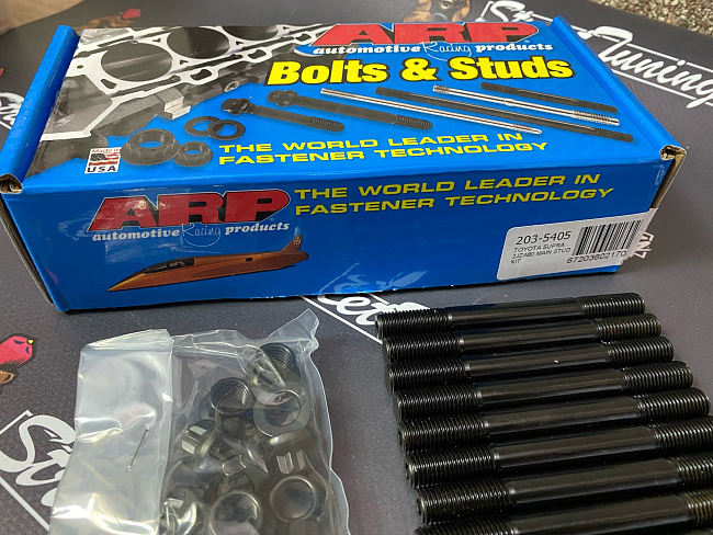 картинка ARP Шпильки постели коленвала для Toyota MarkII, Supra 1JZ/2JZ магазин  StreetTuning 