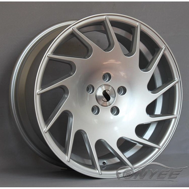 картинка Новые диски Vossen VLE1-R Replica R18 5X112 ET40 J8,5 серебро магазин  StreetTuning 