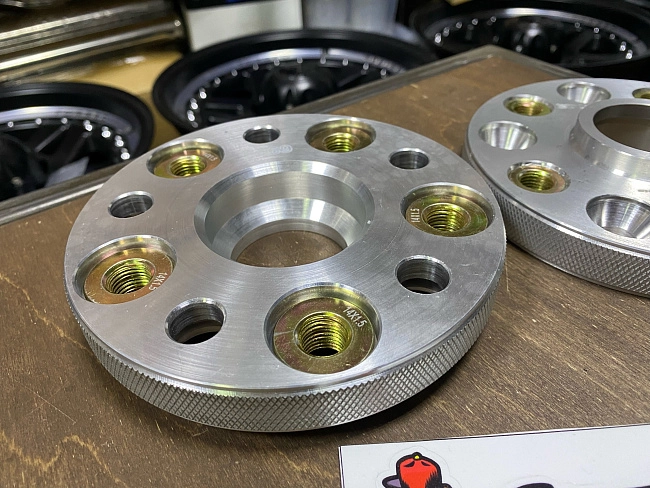 картинка Проставка Starleks 20 мм 5x112 FUT 14x1.5 цо 57.1 - РФ магазин  StreetTuning 