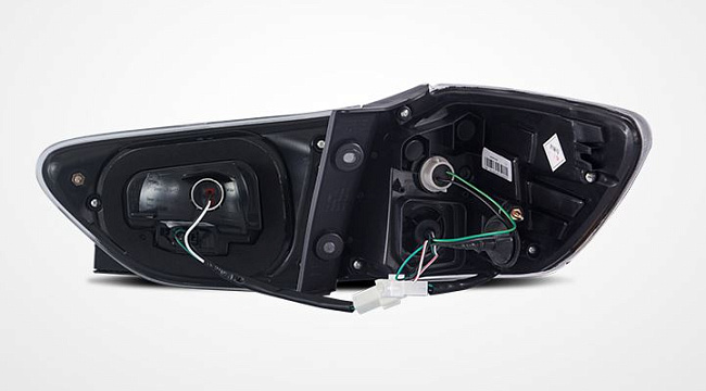 картинка Задние LED фары для TOYOTA WISH 2009-2015 магазин  StreetTuning 