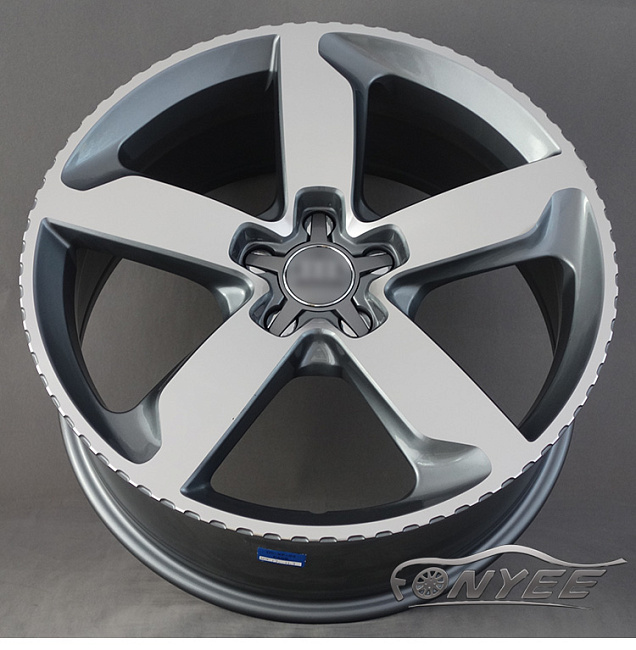 картинка Новые диски Audi style 165 R19 5x112 ET39 J8 серый + серебро магазин  StreetTuning 