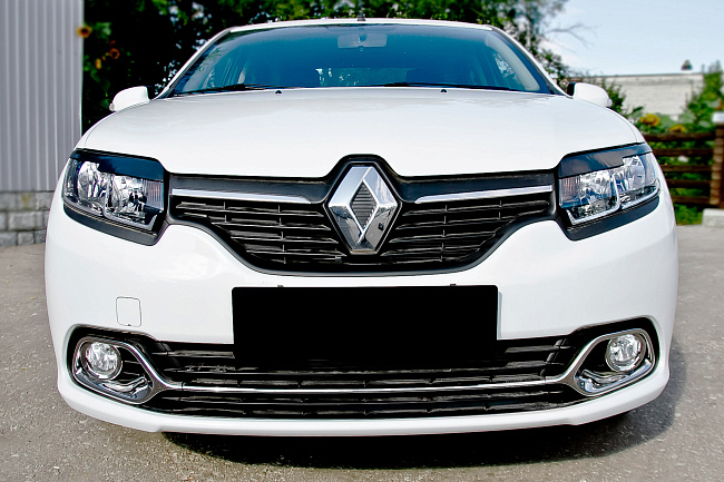 картинка Renault Sandero Stepway II 2014-н.в. Накладки на передние фары (реснички) компл.-2 шт. магазин  StreetTuning 