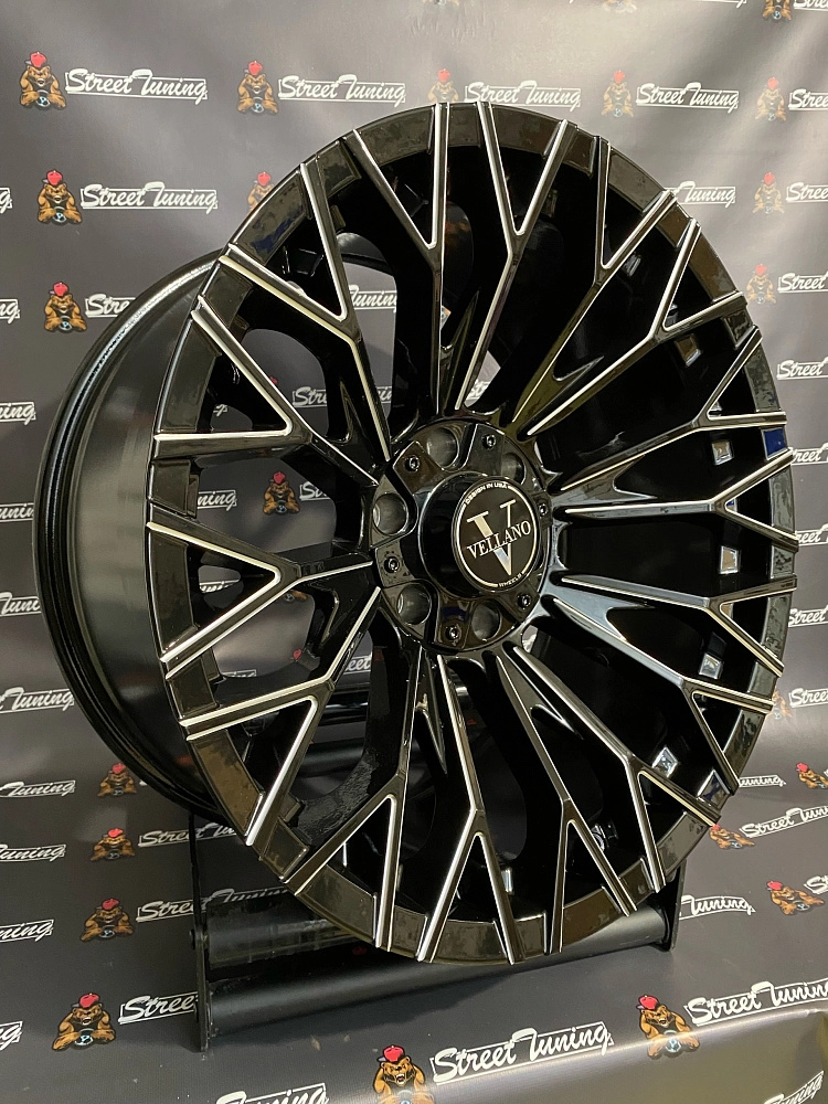 картинка Новые диски Vellano R20 J10 ET(-18) 6x139.7/6x135 Black от магазина  StreetTuning