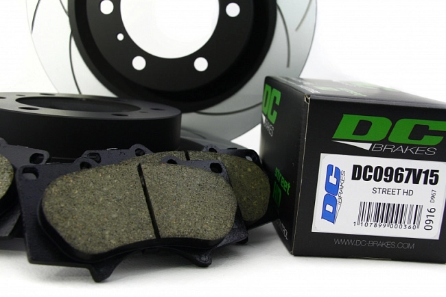 картинка КОМПЛЕКТ ПЕРЕДНИЙ:Тормозные диски DBA 2736S T2+колодки DC brakes sHD Toyota PRADO 150 / Lexus GX460 магазин  StreetTuning 