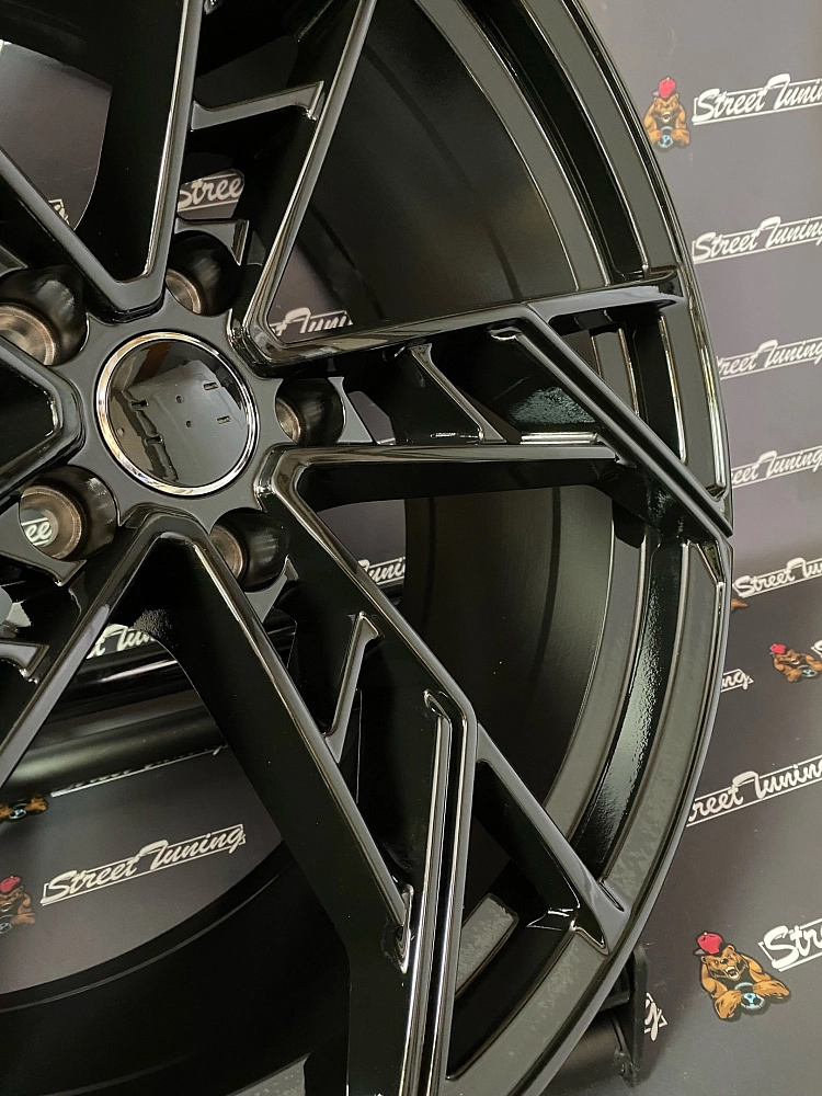 картинка Новые диски Audi Style R20 J9 ET20 5x112 Black от магазина  StreetTuning