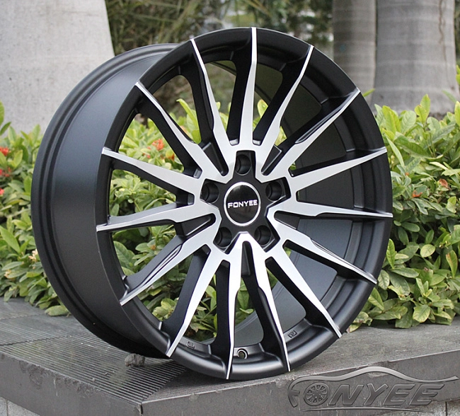 картинка Новые диски WORK URBANZONE FERVORE R18 5X115 ET33 J8,0 черные с серебром магазин  StreetTuning 