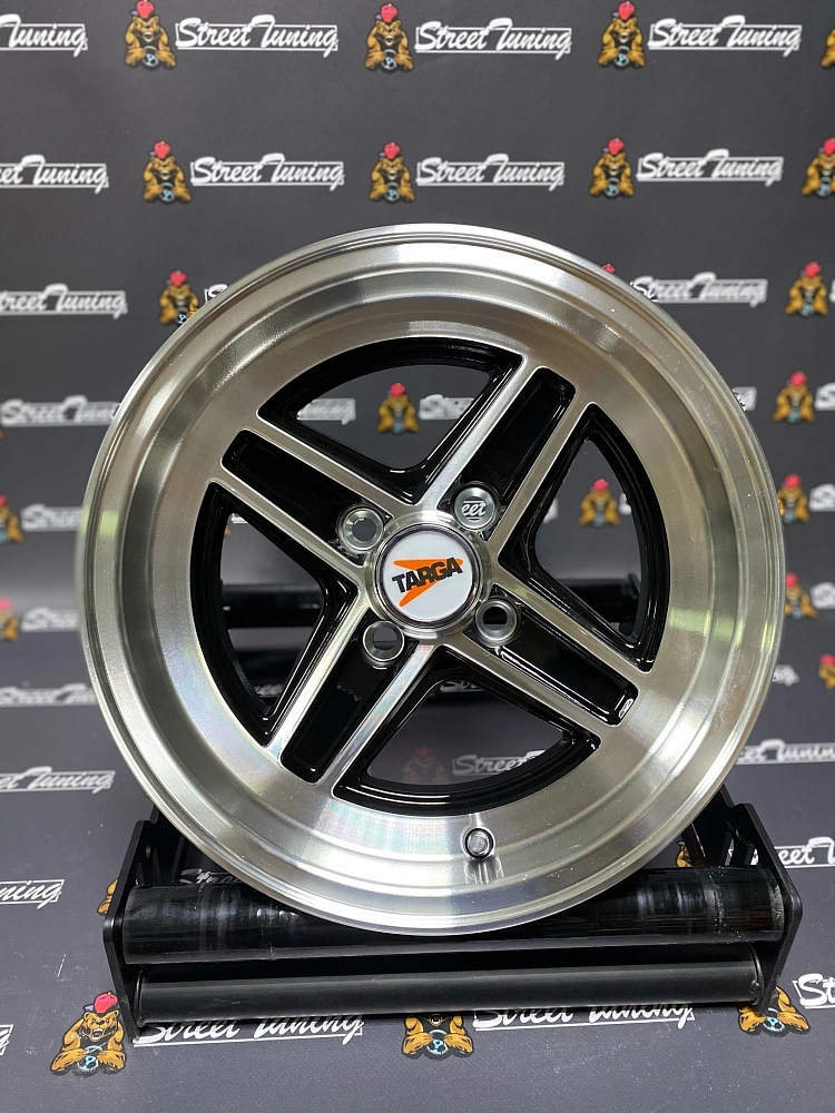 картинка Новые диски Enkei Wheels 471 R13 J7 ET7 4x98 Black + Silver от магазина  StreetTuning