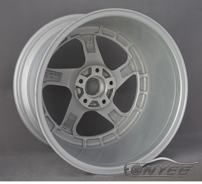 картинка Новые диски Rotiform TMB Flat R18 5х114,3 ET25 J10,5 серебро + черные болтики магазин  StreetTuning 